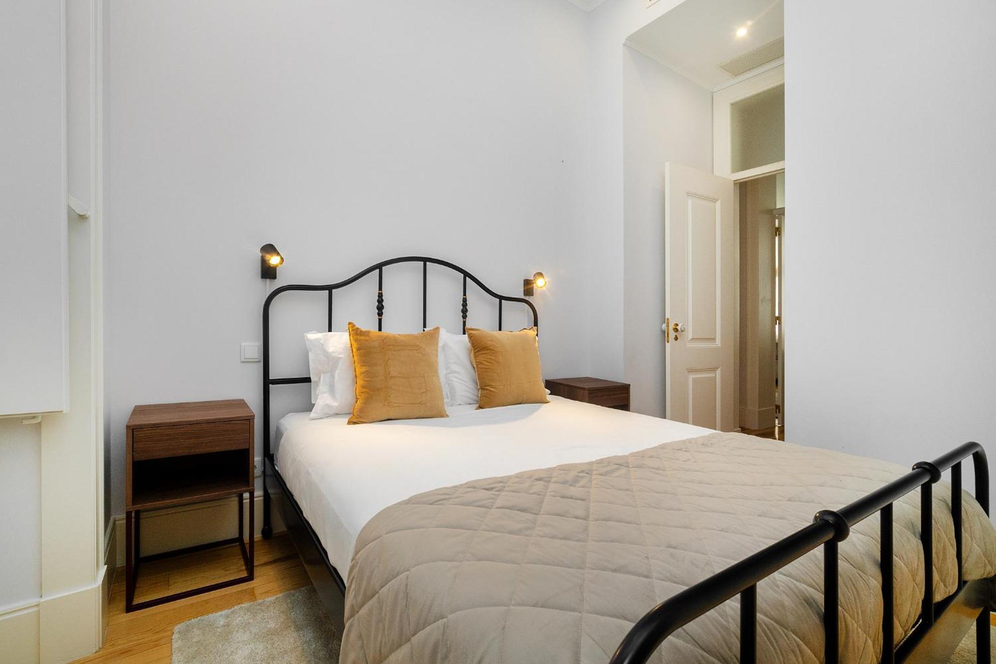 Whome Elegant In Lisbons Historic Downtown * Lisbon